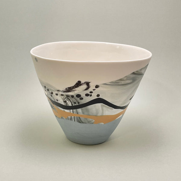 Felicity Bodycoat - 'Undercurrent' Porcelain Vase (fbo008)