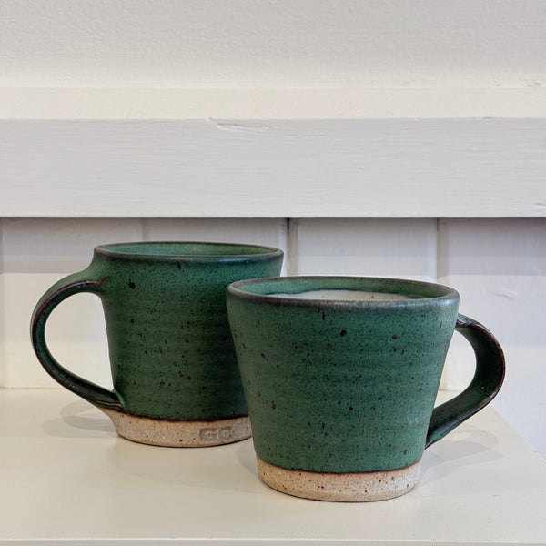 Greg Crowe - Green Mugs (gcr329)