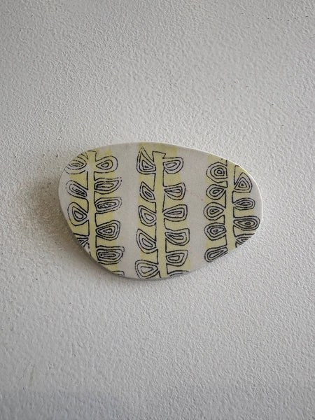 Michelle Karsdorp - Mijn Designs Ceramic Screen-printed Brooch (mka023)