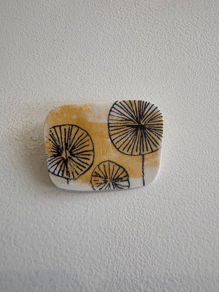 Michelle Karsdorp - Mijn Designs Ceramic Screen-printed Brooch (mka023)