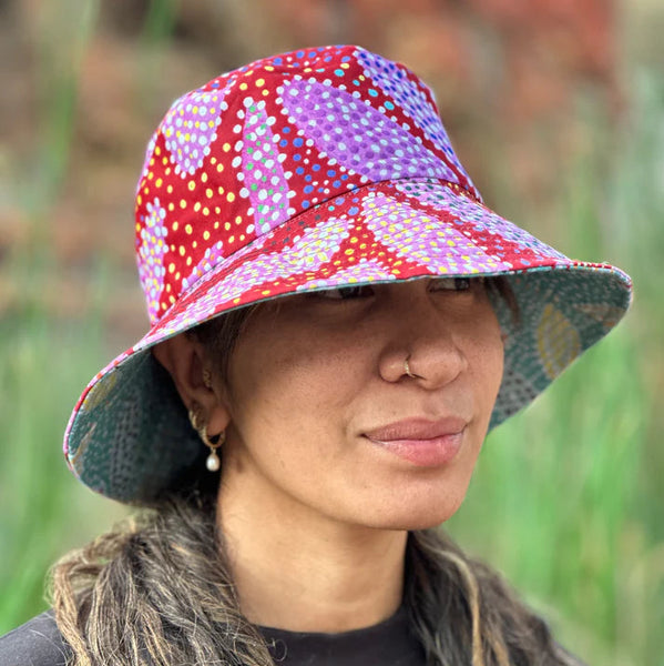 Juluwarlu - Seedpods Reversible Bucket Hat - Design by Alice Guiness (m/jul062)