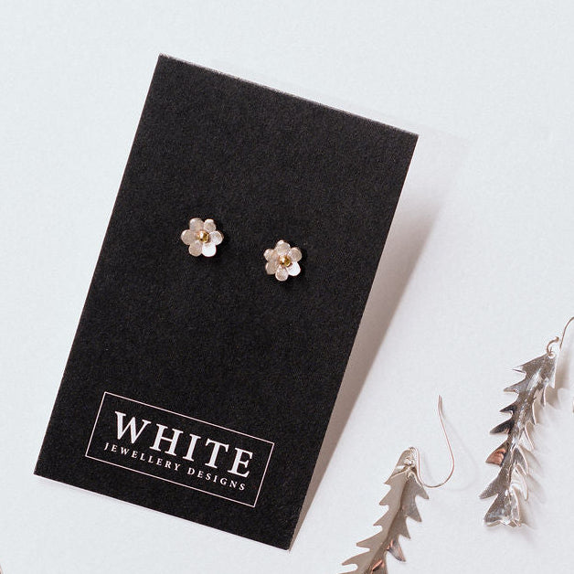 Heather White Alves - Sterling Silver Daisy Stud Earrings (hwa029)