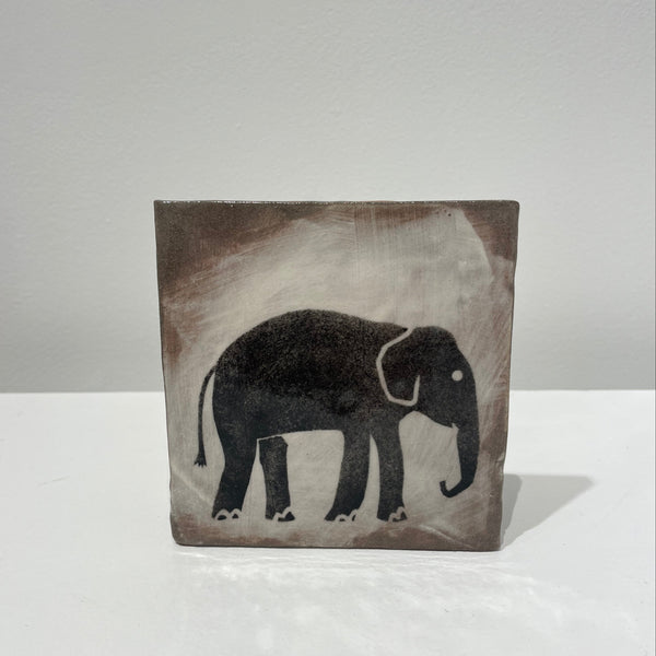 Moira Court - Stoneware Tiles (mco037)