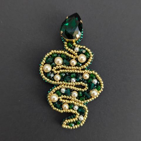 Cynthia Poh - Swarovski and Austrian Crystal Snake Brooch (cpoh35)