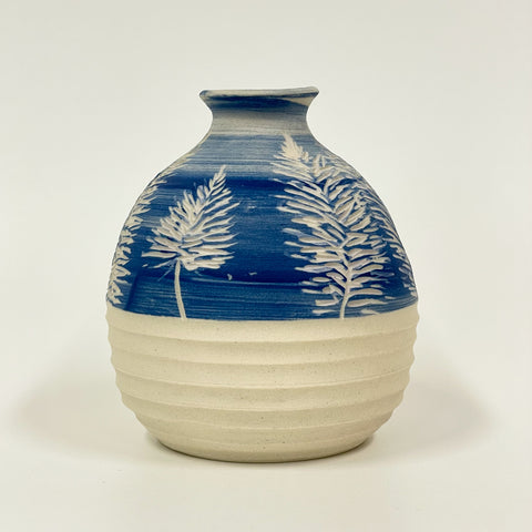 Rowena Harries - Blue & White Mulla Mulla Sgraffito Vase Medium (rha001)