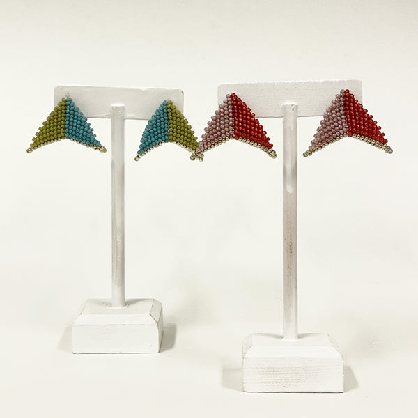 Merana Jewellery by Ana Maria - Hand Beaded Wave Stud Earrings (avi014)