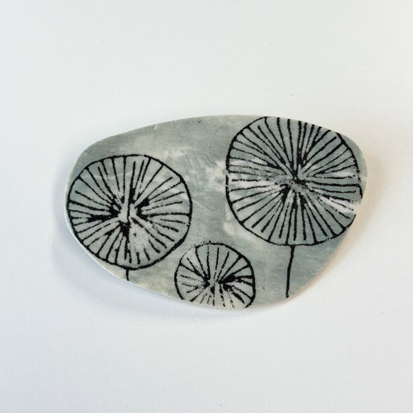 Michelle Karsdorp - Mijn Designs Ceramic Screen-printed Brooch (mka021)