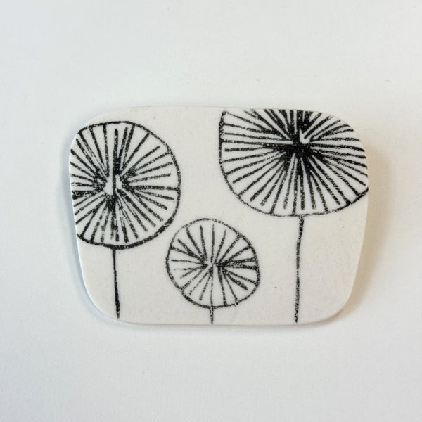 Michelle Karsdorp - Mijn Designs Ceramic Screen-printed Brooch (mka021)
