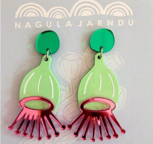 Nagula Jarndu - Marie Manado "Gumnut Blossoms" Earrings (m/nja021)