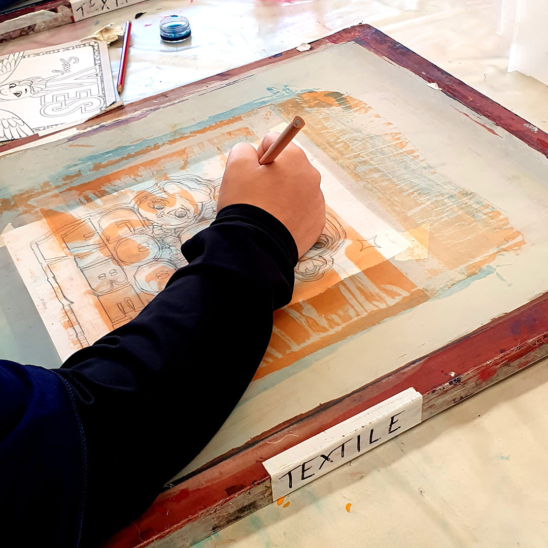 Silk Screen Printing with Drawing Fluid I Oct School Holidays