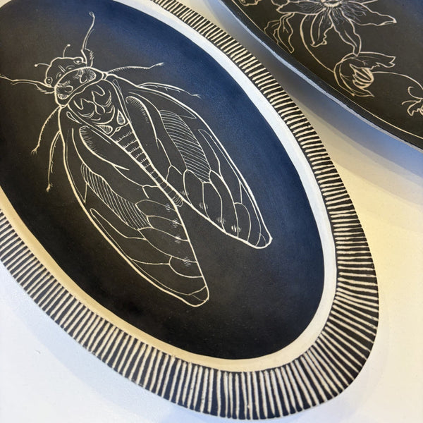 Maryann Dawson - 'Cicada' Sgraffito Stoneware Platter (mda002)