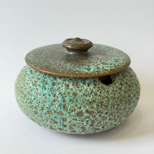 Liz Berry - Volcanic Green Lidded Sugar Bowl (lbe051)