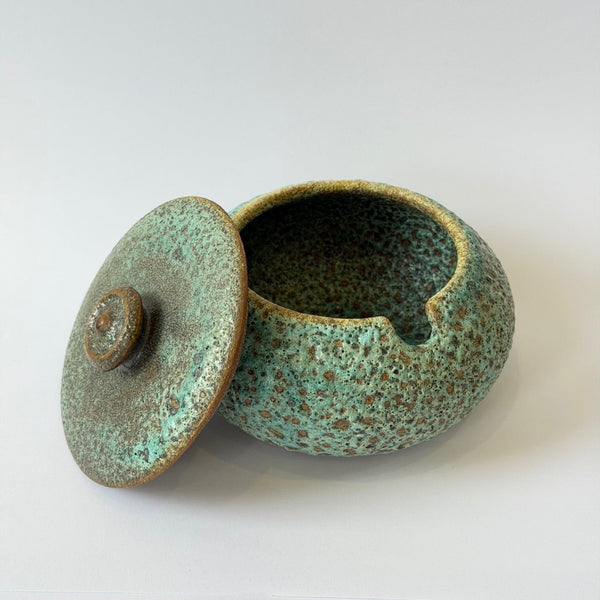 Liz Berry - Volcanic Green Lidded Sugar Bowl (lbe051)