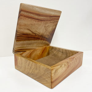 Christian Rendtorff - Camphor Box (cren102)