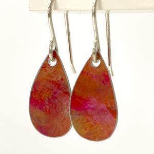 Leela Dilkes-Hoffman - Small Anodised Aluminium Earring (ldh004)