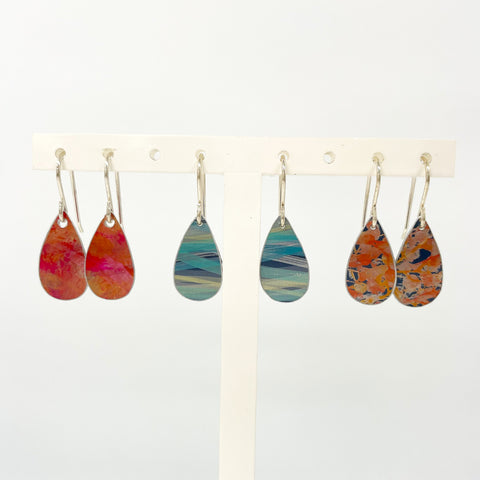 Leela Dilkes-Hoffman - Small Anodised Aluminium Earring (ldh004)