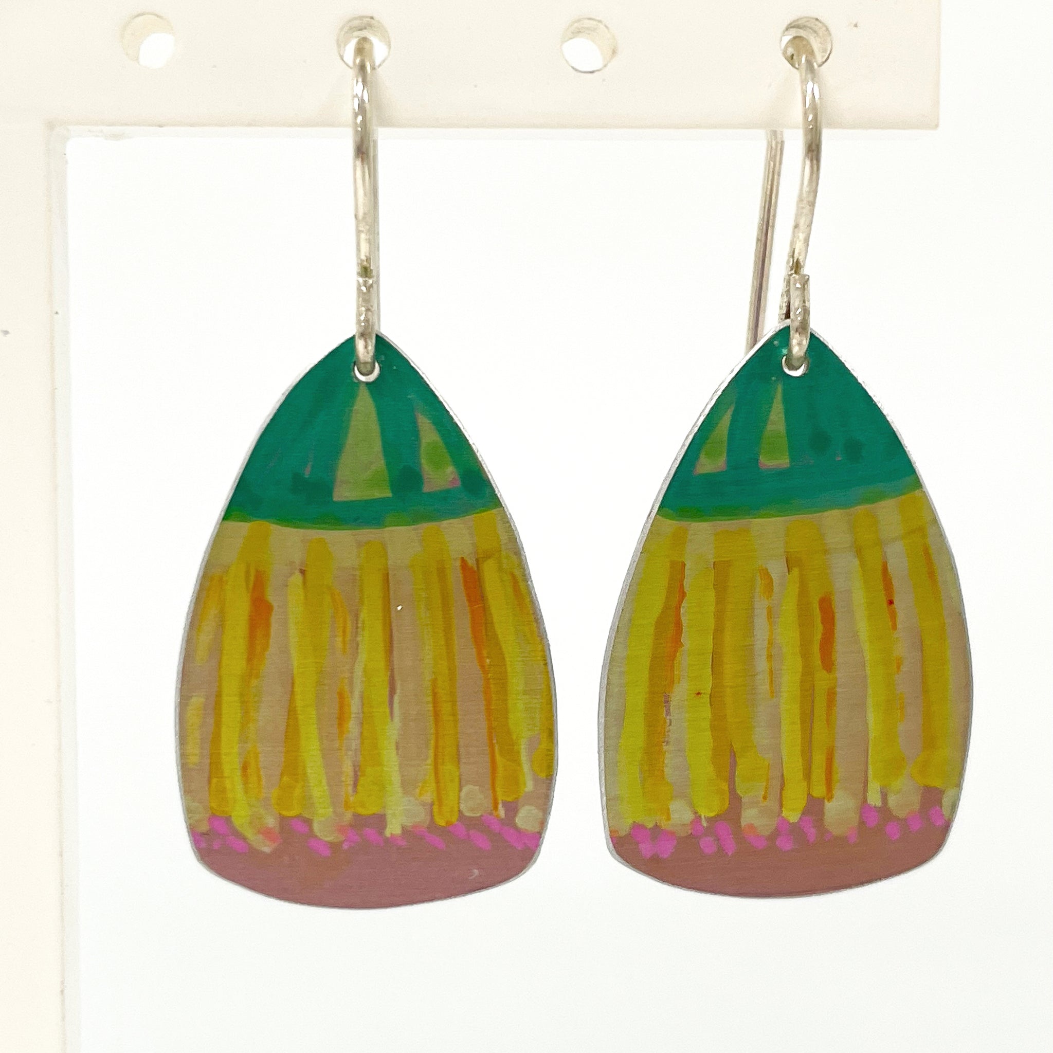 Leela Dilkes-Hoffman - Gum Blossom - Medium Anodised Aluminium Sterling Silver Hook (ldh014)