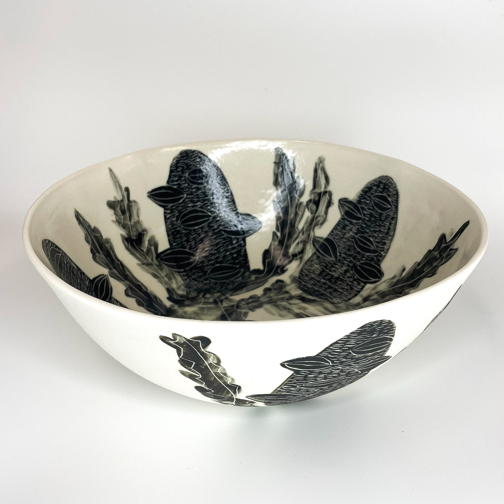 Forrest Road Studios - Porcelain Hand Painted Large Bowl (tjac015)