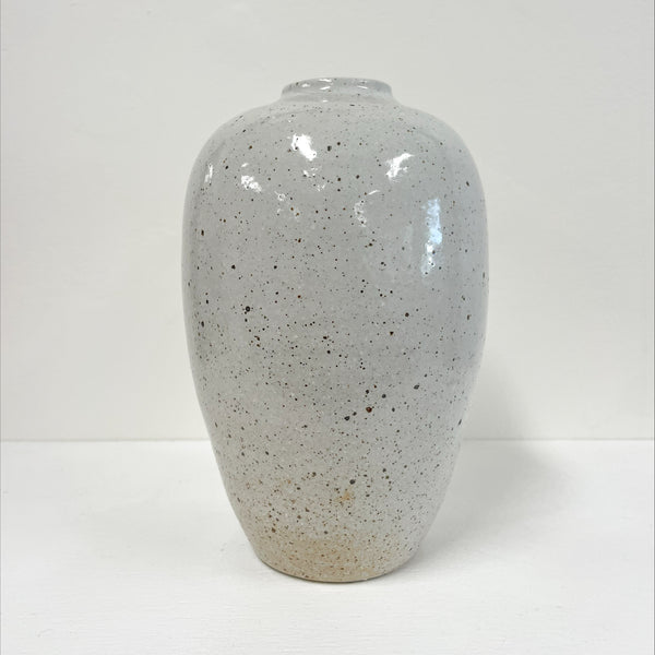 Jess Samuelson - Large Speckled White Vase (jsa009)