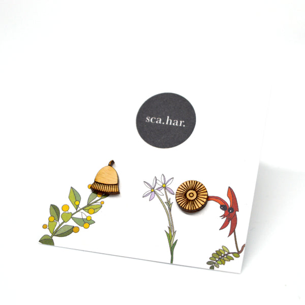 sca.har. - Tiny Flower Studs (hpe004)